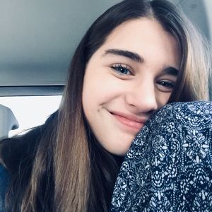 Meet your Posher, Catherine